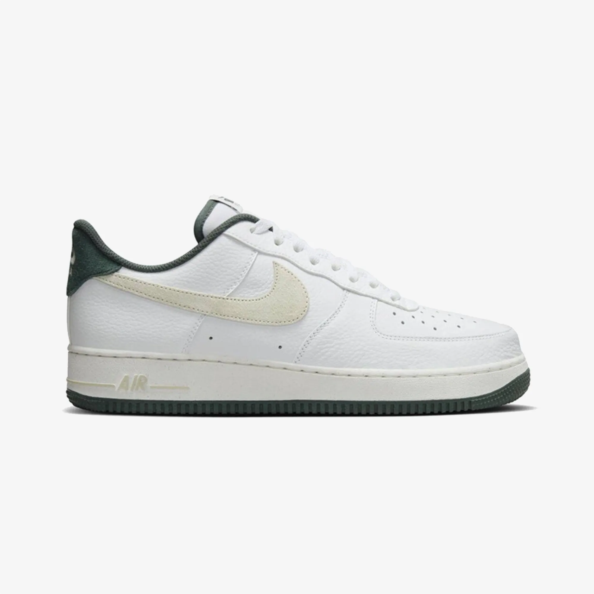 NIKE | AIR FORCE 1 '07 LV8 { WHITE/CREAM/GREEN Dry Fast Cushioned