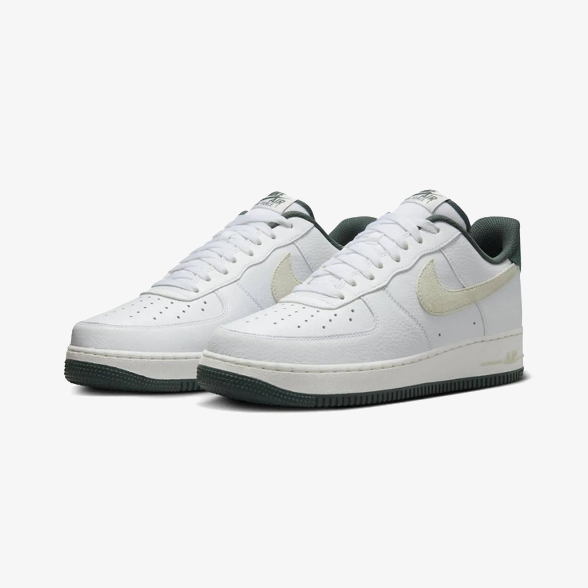 Toe Protection Joy Mood NIKE | AIR FORCE 1 '07 LV8 { WHITE/CREAM/GREEN