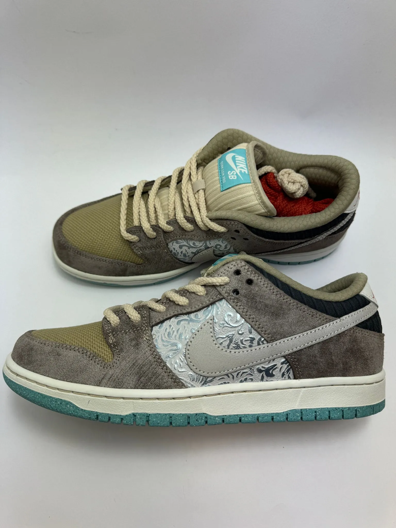 Timeless Style Nike SB Dunk Low "Big Money Savings"