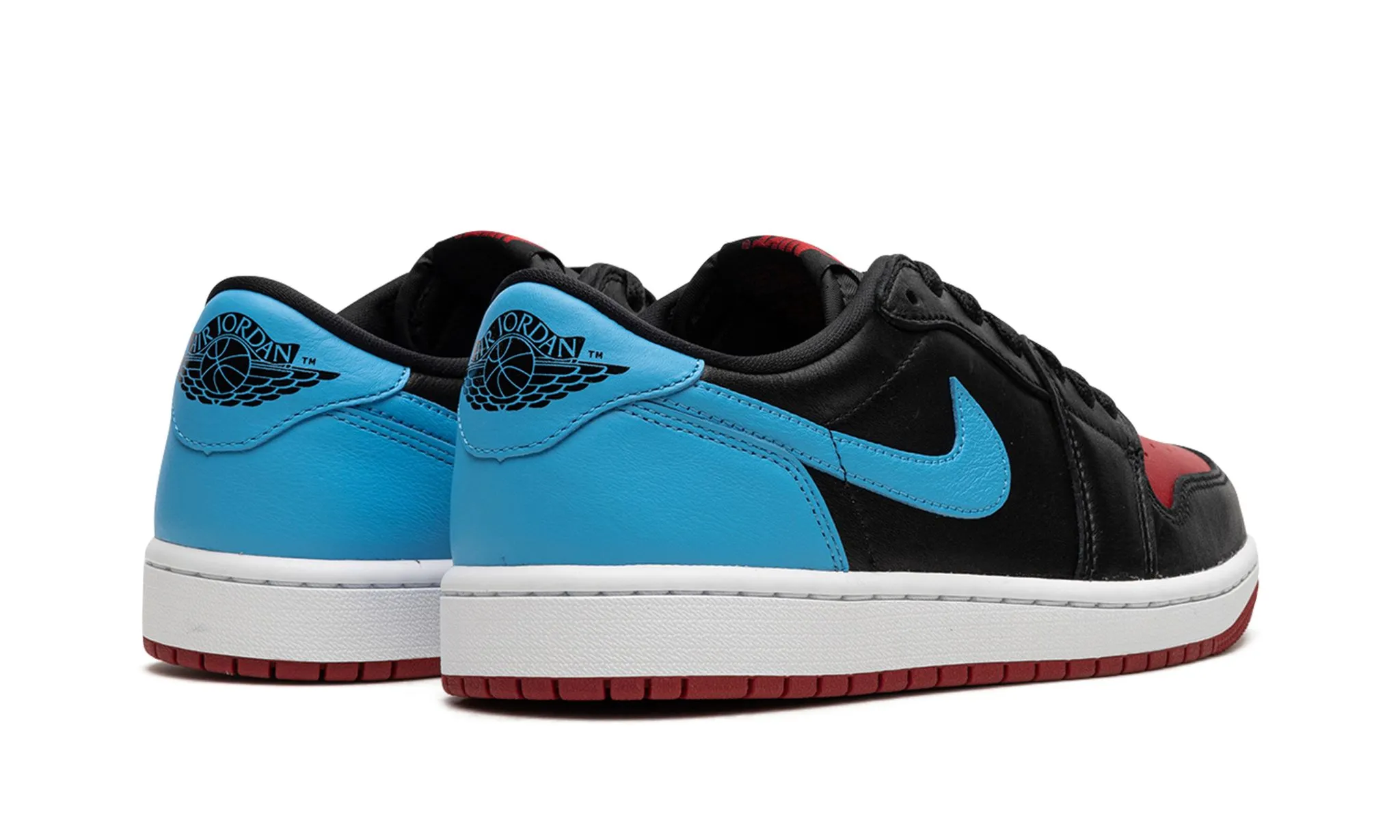Clean White Air Jordan 1 Retro Low OG Unc To Chicago