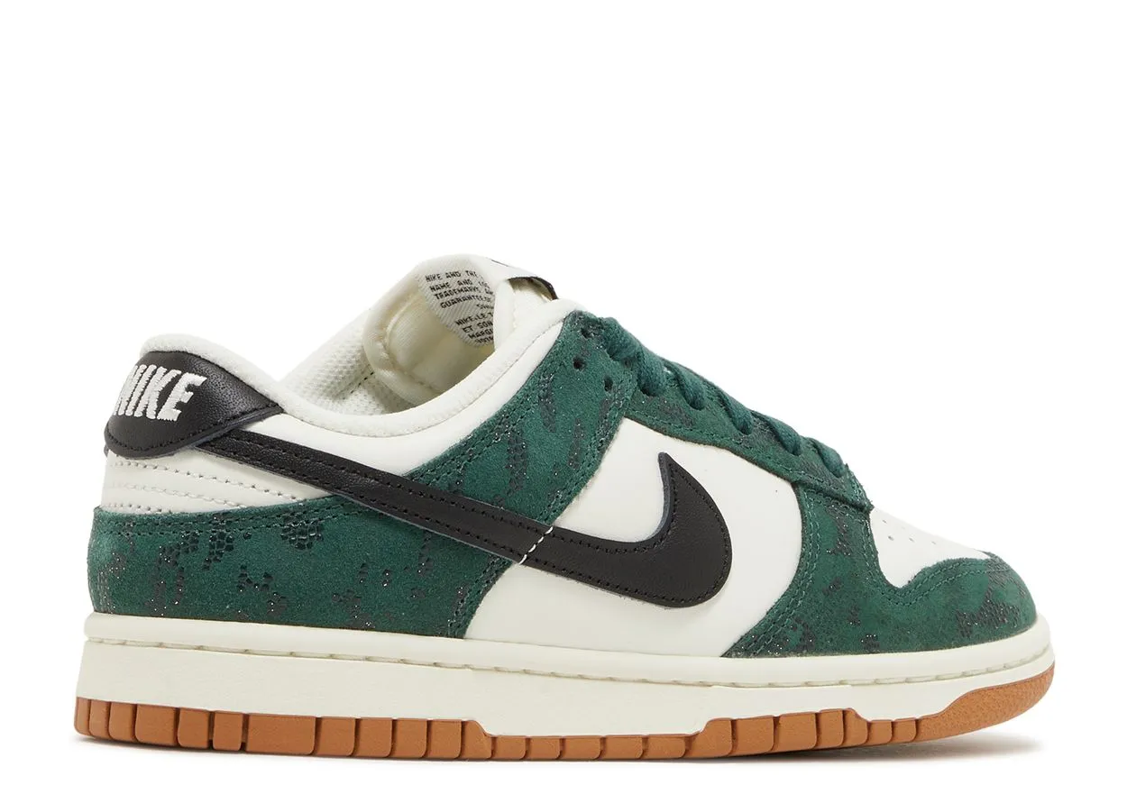 Nike Dunk Low Green Snake Supportive Step Weekend Escape