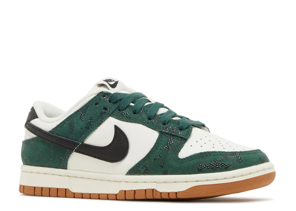 Date Stroll Indoor Use Nike Dunk Low Green Snake