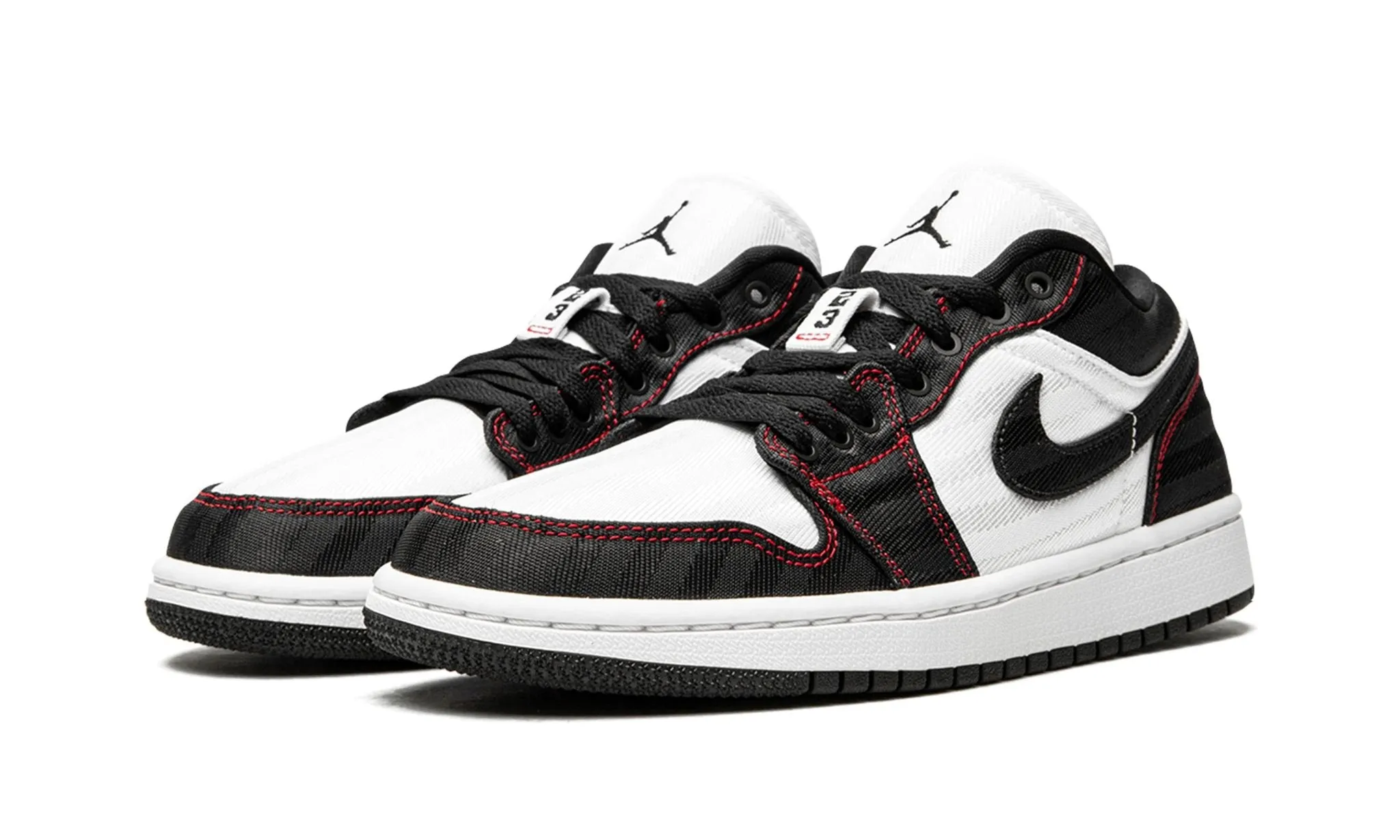 Air Jordan 1 Low SE Utility White Black Red Runway Glow