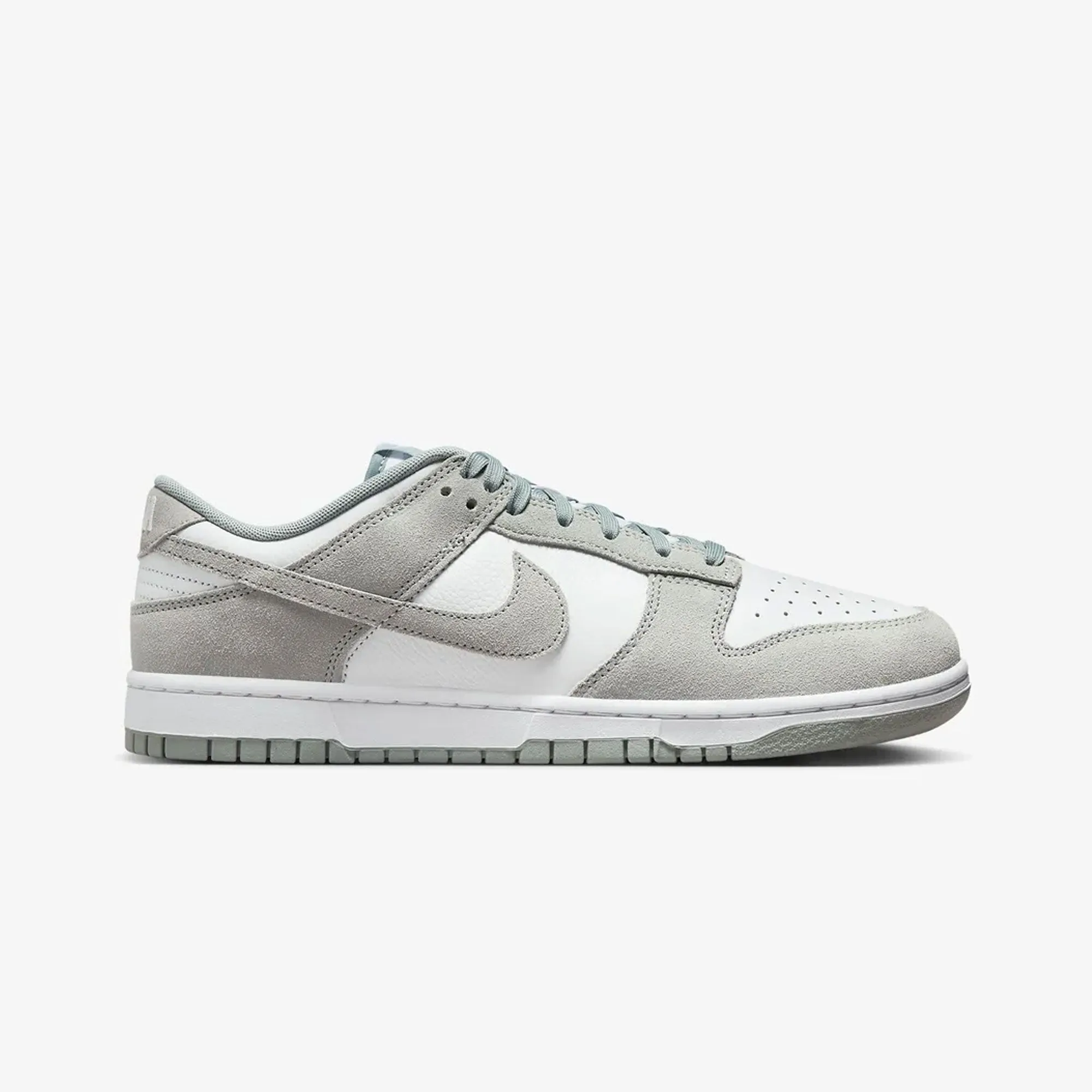 Love Glow NIKE | DUNK LOW RETRO { WHITE/LIGHT PUMICE