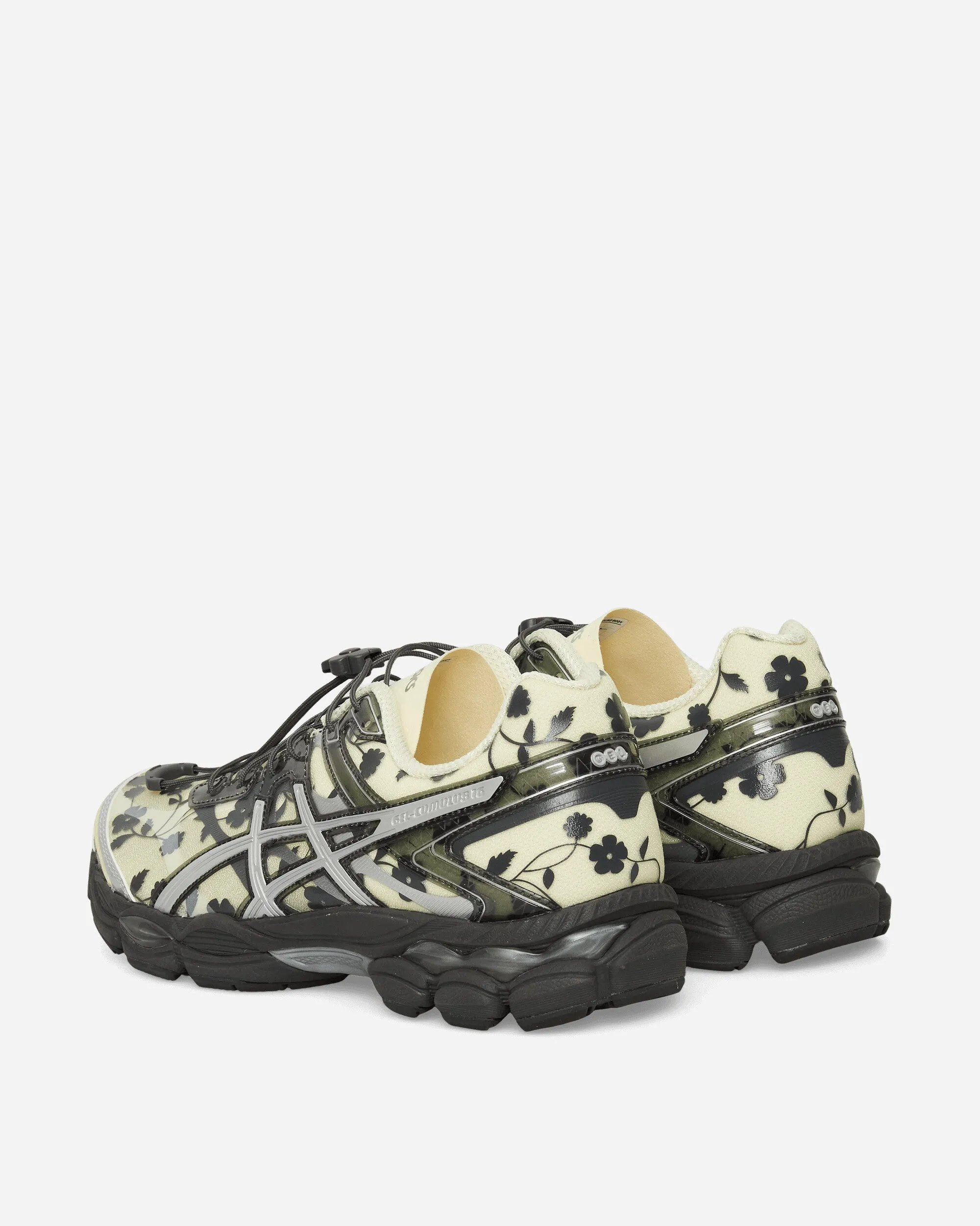 GEL-Cumulus 16 SSCB Sneakers Ivory / Black Comfort Lining Fitness