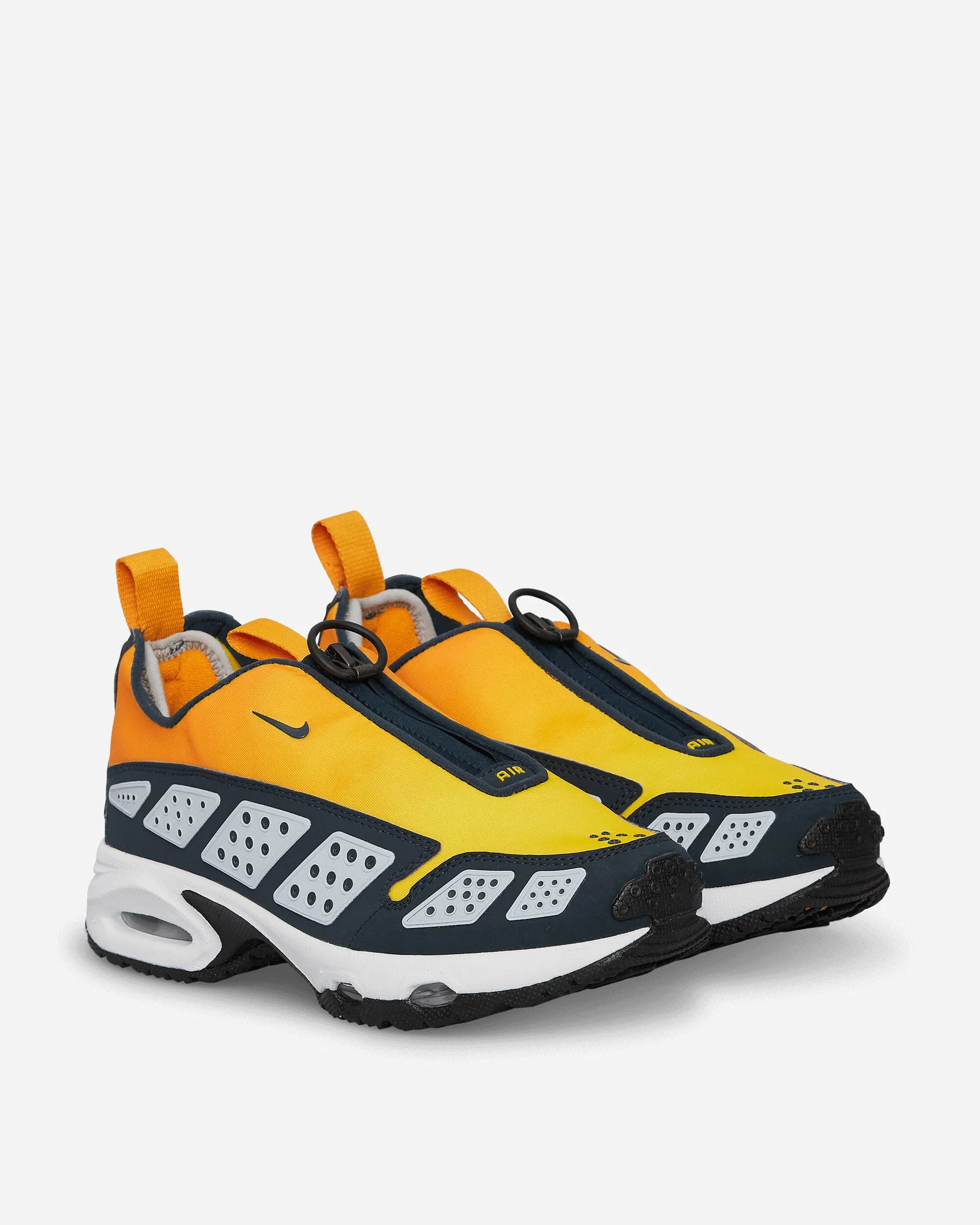 Winter Chill Women's Air Max SNDR Sneakers Canyon Gold / Deep Ocean