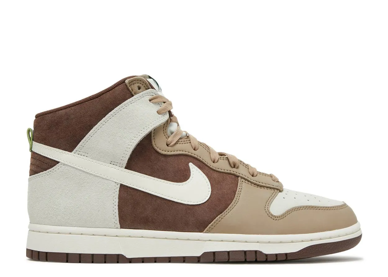 Solid design Nike Dunk High Light Chocolate