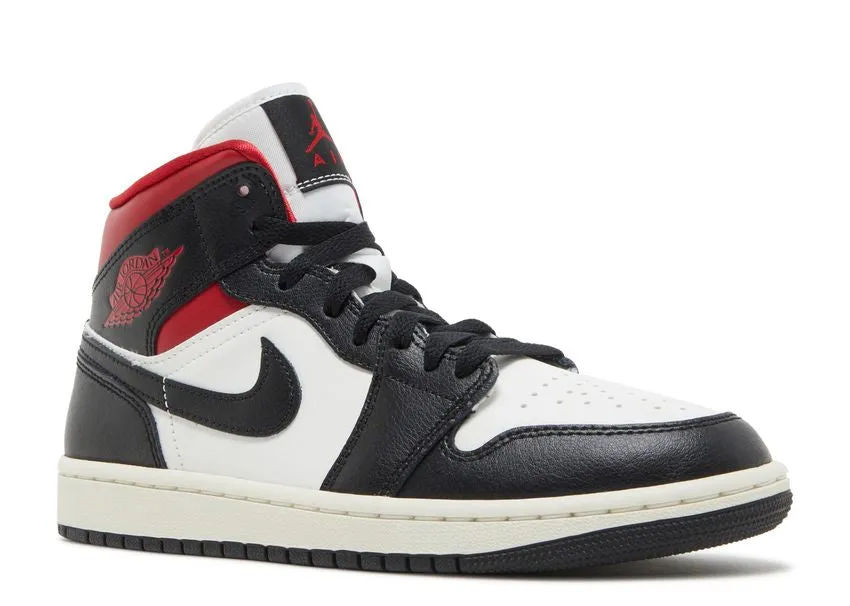 Air Jordan 1 Mid Gym Red Panda Comfortable ankle support