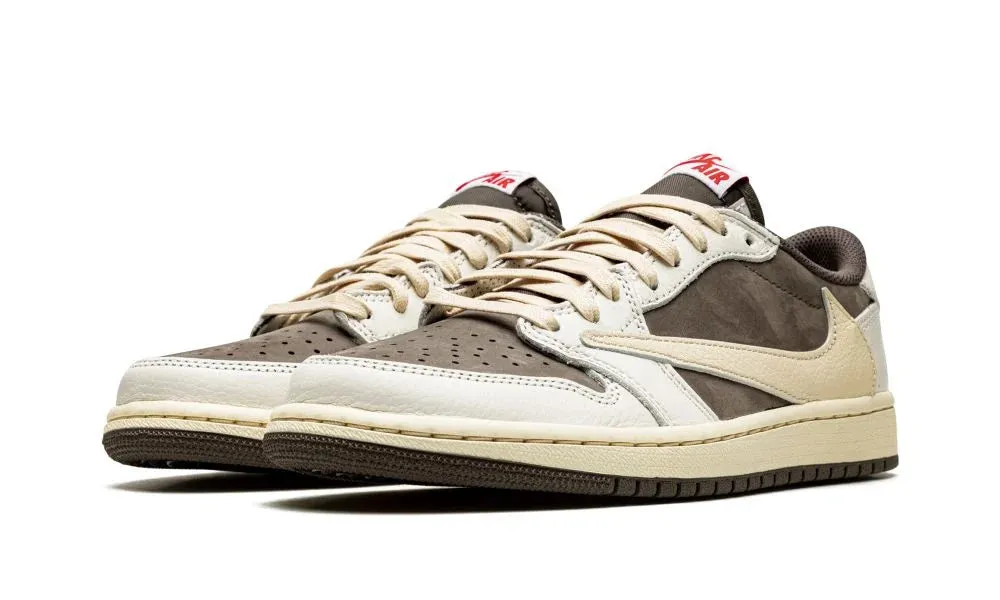 Air Jordan 1 Low Retro OG x Travis Scott Reverse Mocha Bounce Edge