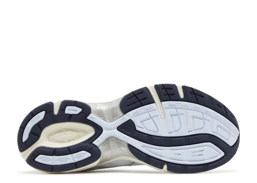 Asics Gel-1130 White Soft Sky Total Control Running Shoes