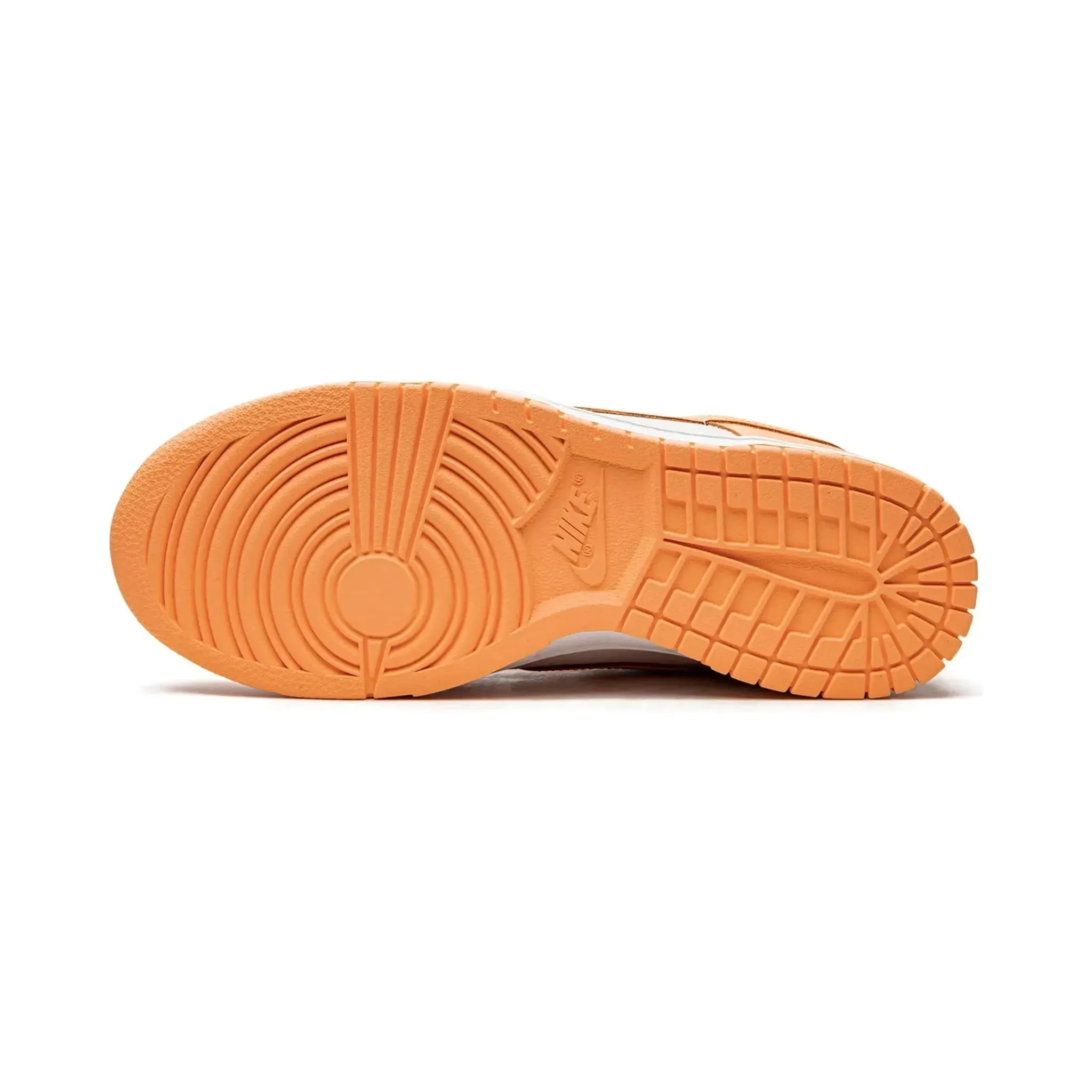 Nike Dunk Low ??Peach?? (W) Game Edge