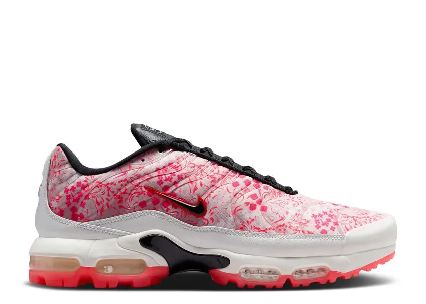 Low Cut Nike Air Max Plus Golf The Masters Augusta Azaleas