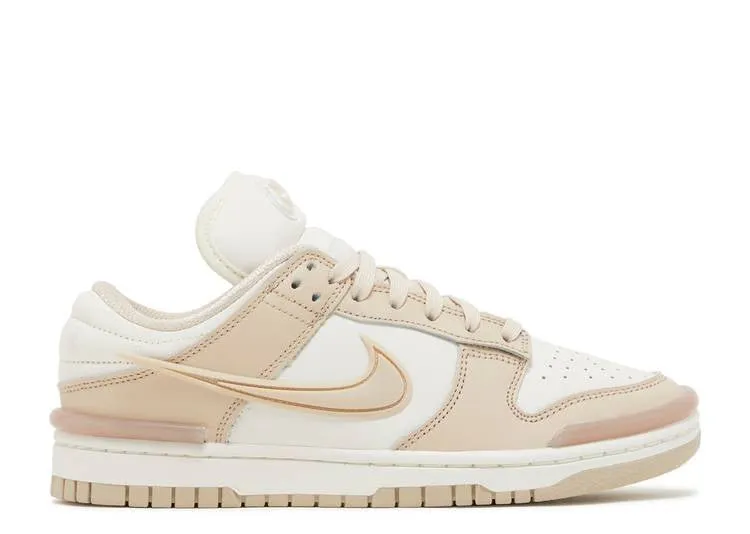 Edge Path Foot Relax Nike Dunk Low Twist Sanddrift