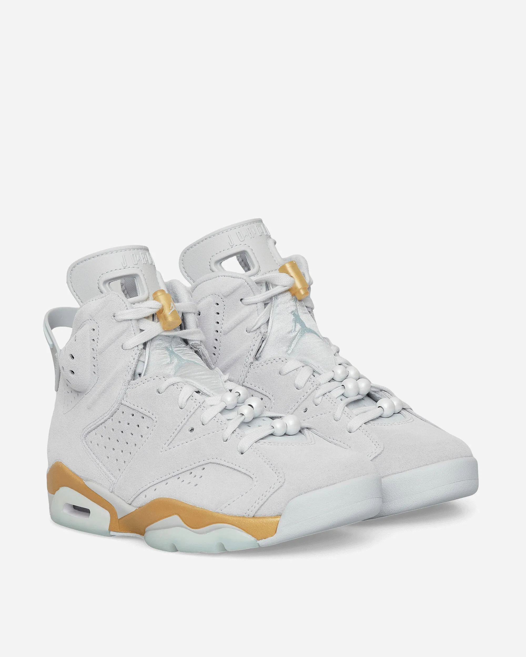 Snow Ride Women's Air Jordan 6 Retro Sneakers Pearl