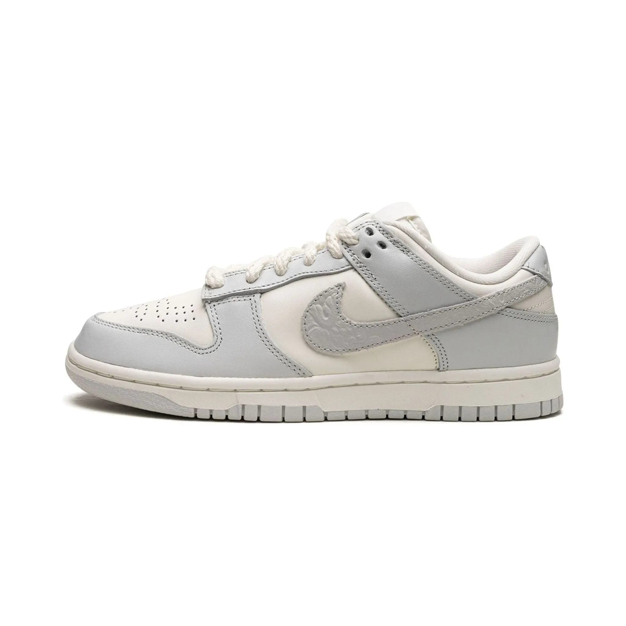 Water Edge WMNS Nike Dunk Low "Needlework" (W)