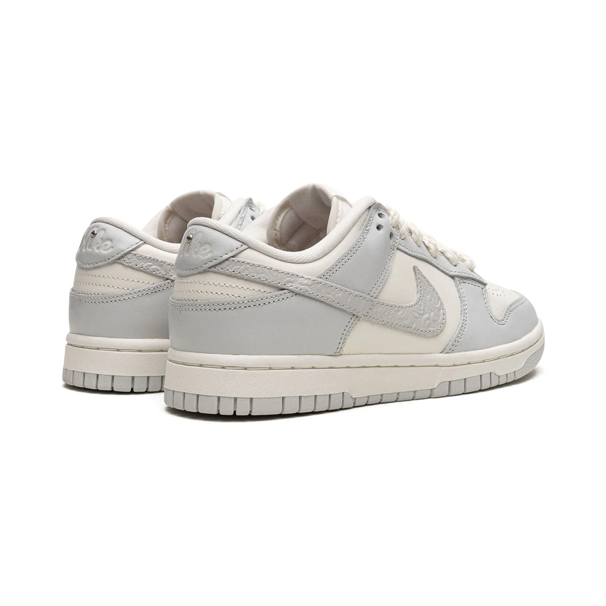 Functional WMNS Nike Dunk Low "Needlework" (W)
