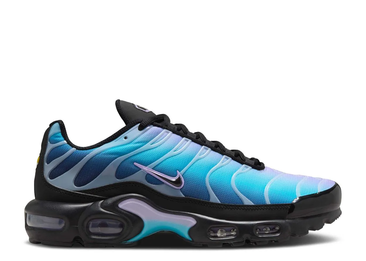 Nike Air Max Plus Black Hydrangeas Trendy Style Day-to-Day Comfort