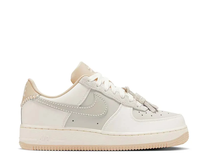 Nike Air Force 1 '07 W "Tassels" Leap Run