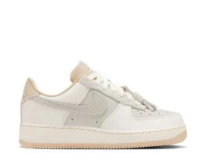 Nike Air Force 1 '07 W "Tassels" Leap Run