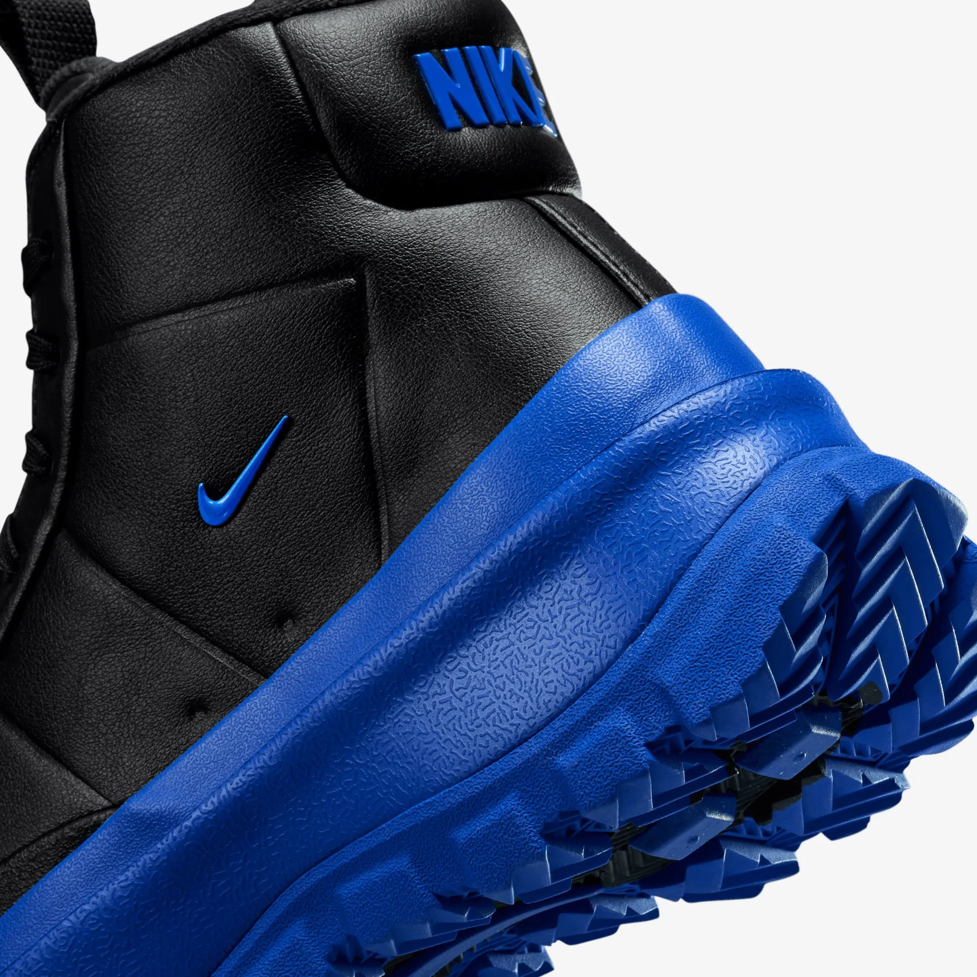 NIKE | BLAZER ROAM MID { BLACK/RACER BLUE Busy Path