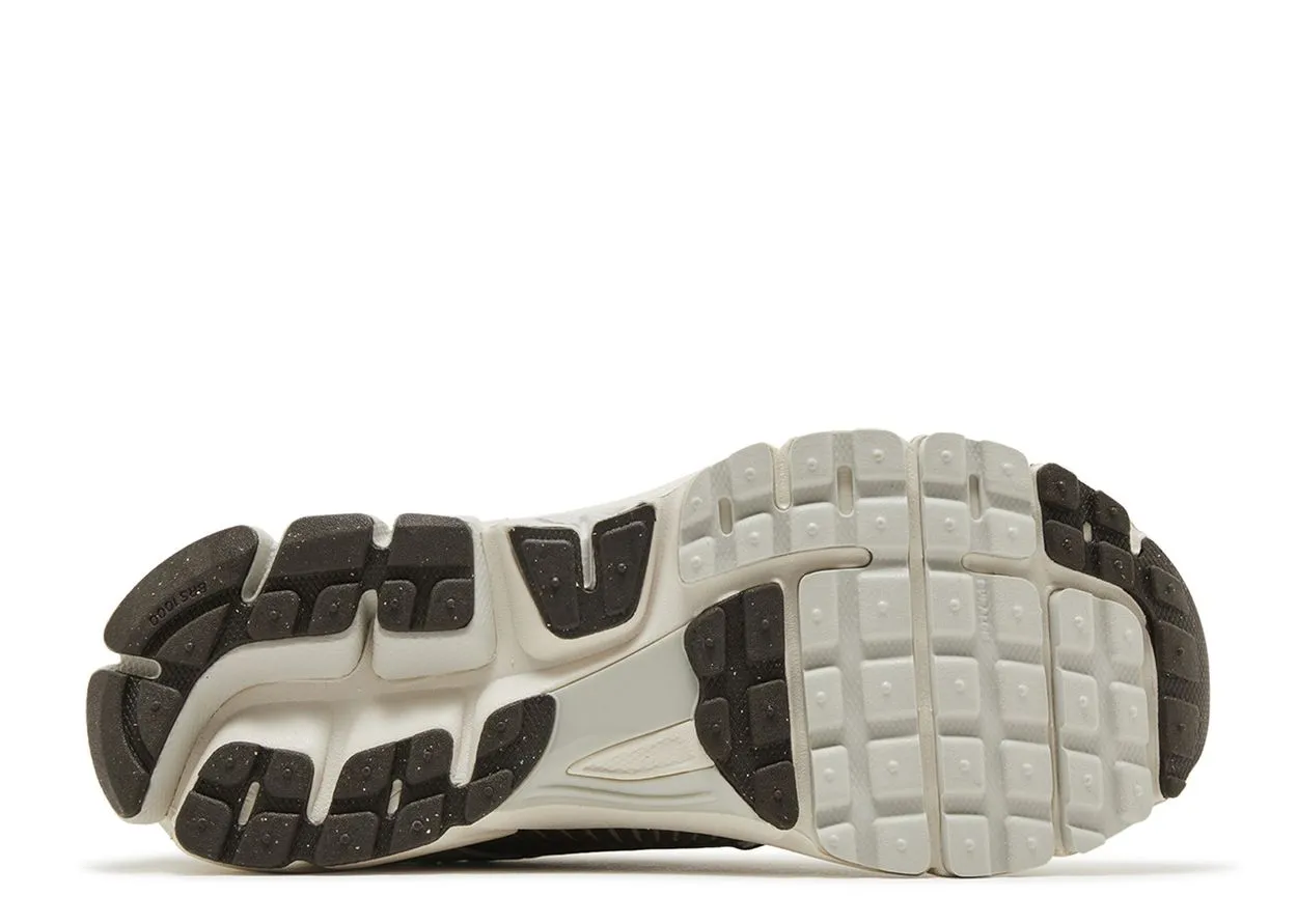 speed - training running shoes with EVA sole Nike Zoom Vomero 5 Light Bone Ironstone
