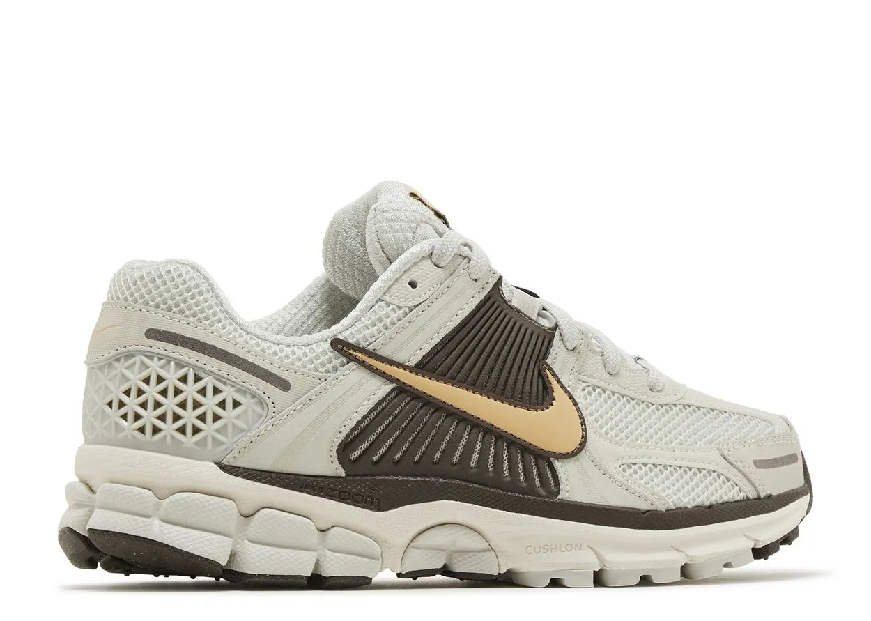 cushioning technology anti - microbial - design shoes Nike Zoom Vomero 5 Light Bone Ironstone