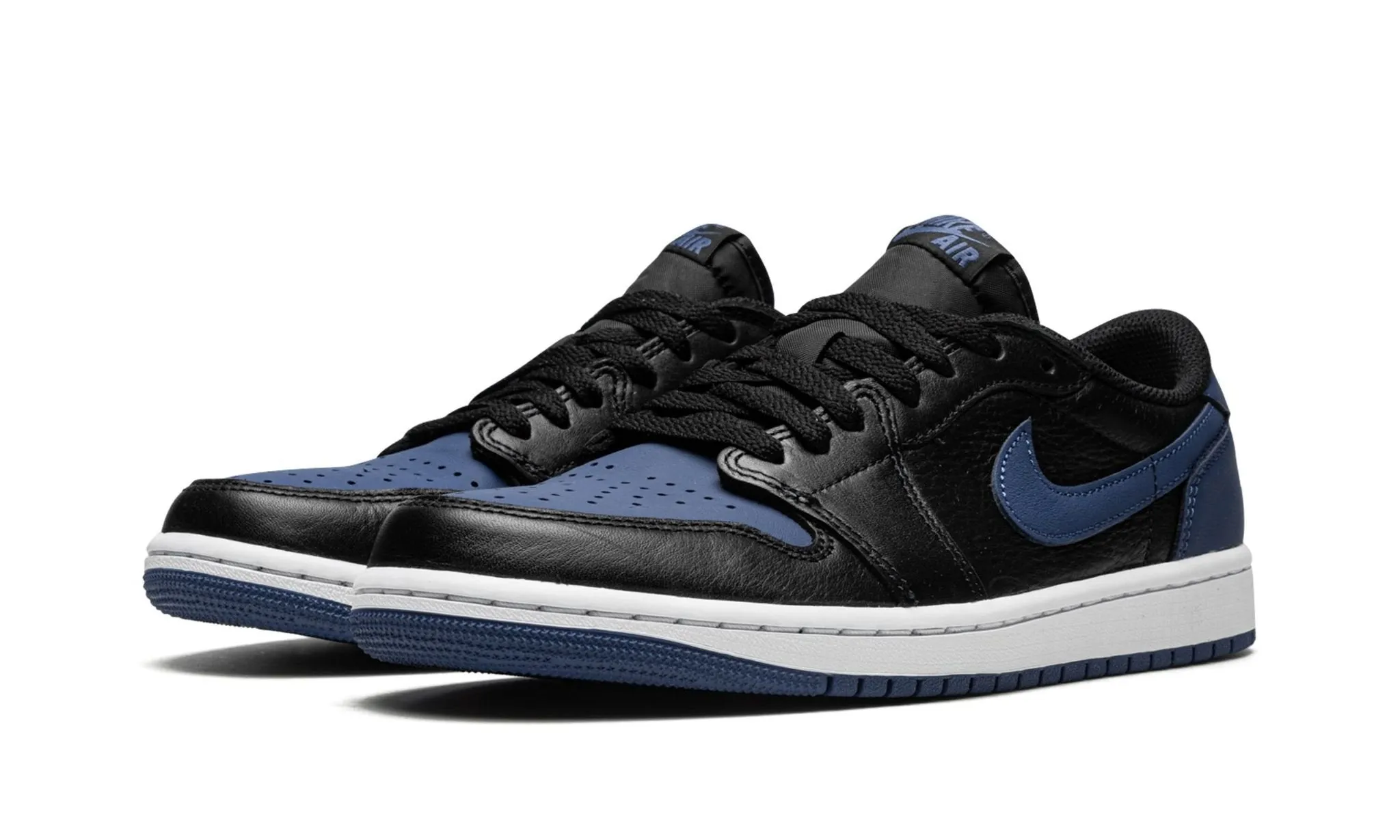 Air Jordan 1 Retro Low OG 'Mystic Navy' Adjustable Straps