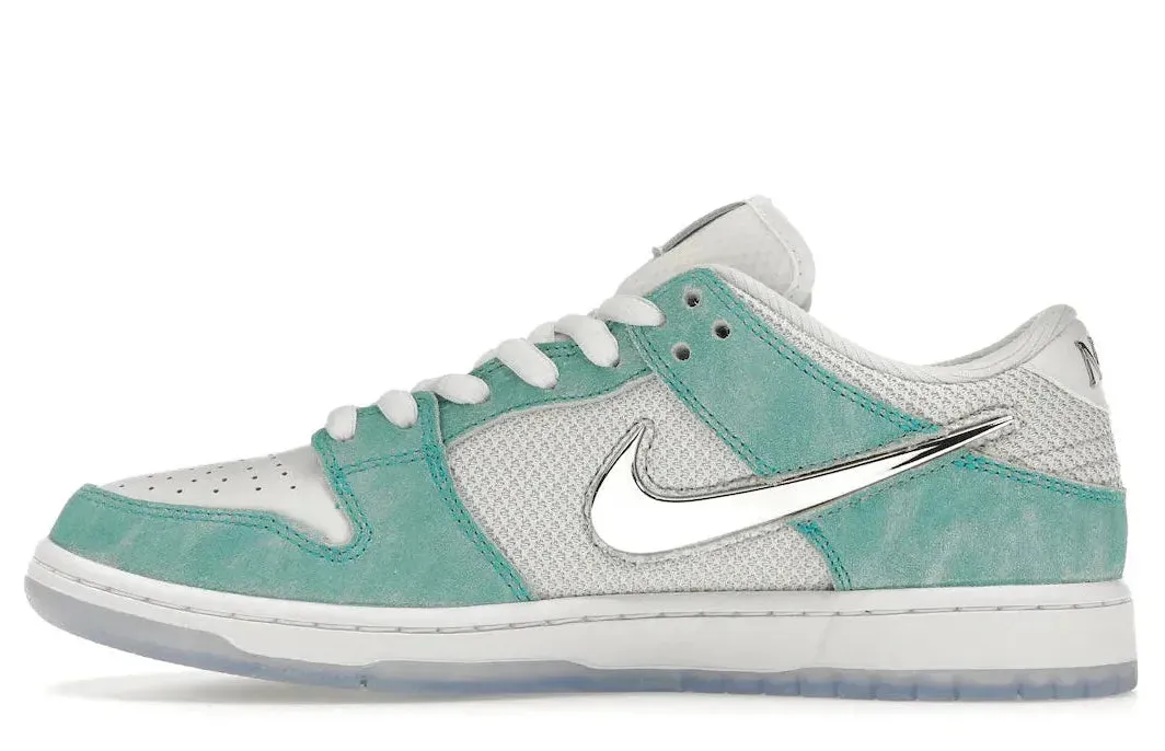Ergonomic Feel Adjustable Fit Nike SB Dunk Low April Skateboards