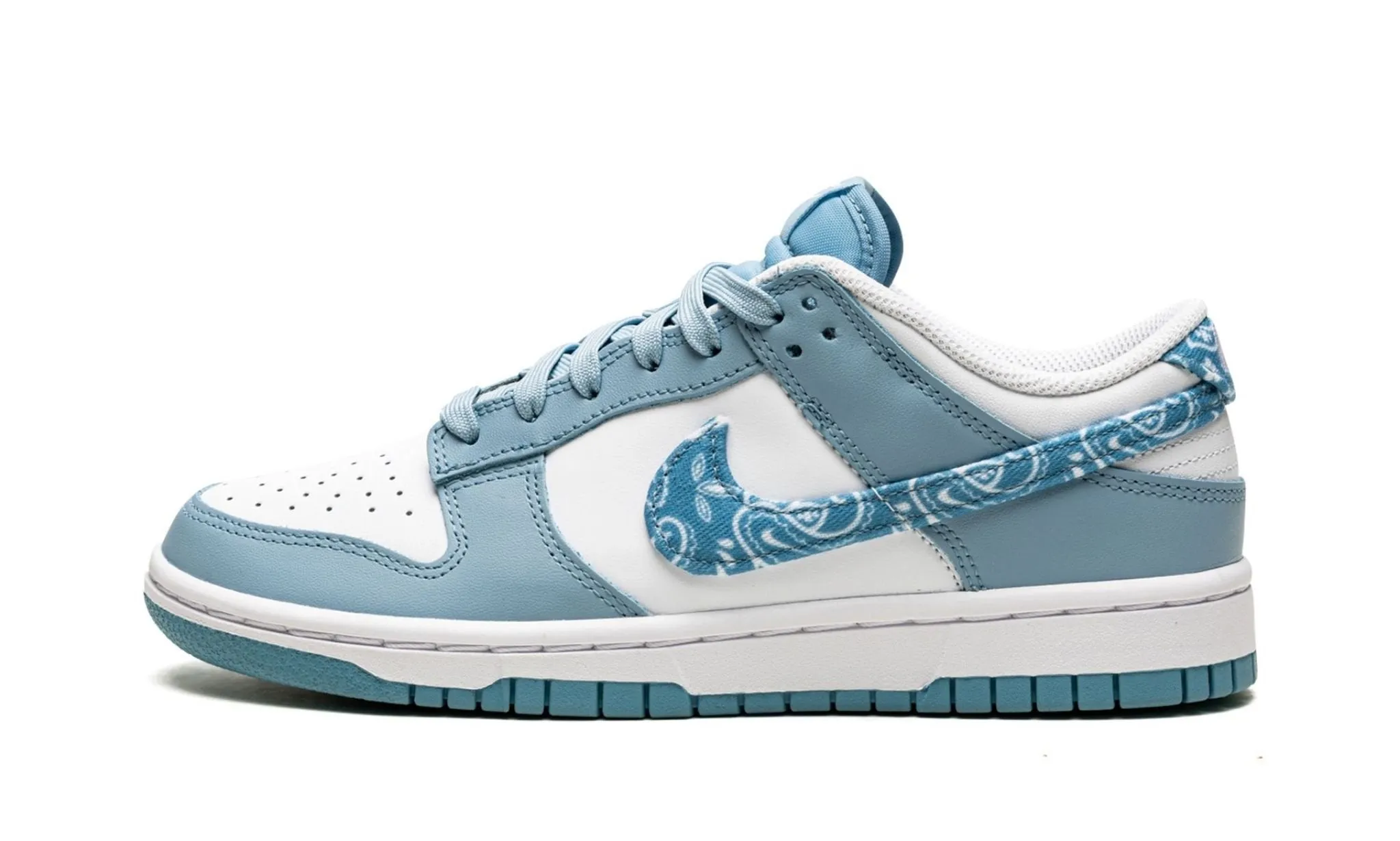 Nike Dunk Low "Blue Paisley" Women's Smart Style