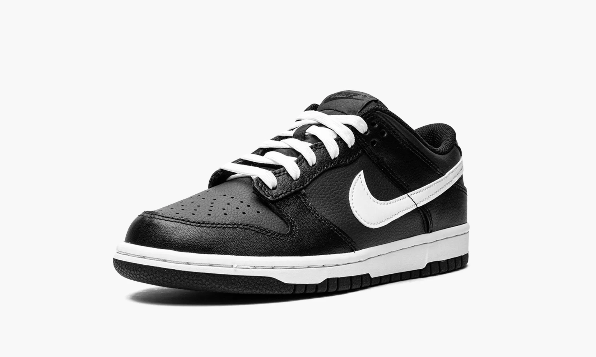 Stripe Mood Nike Dunk Low Retro "Black Panda" Grade School