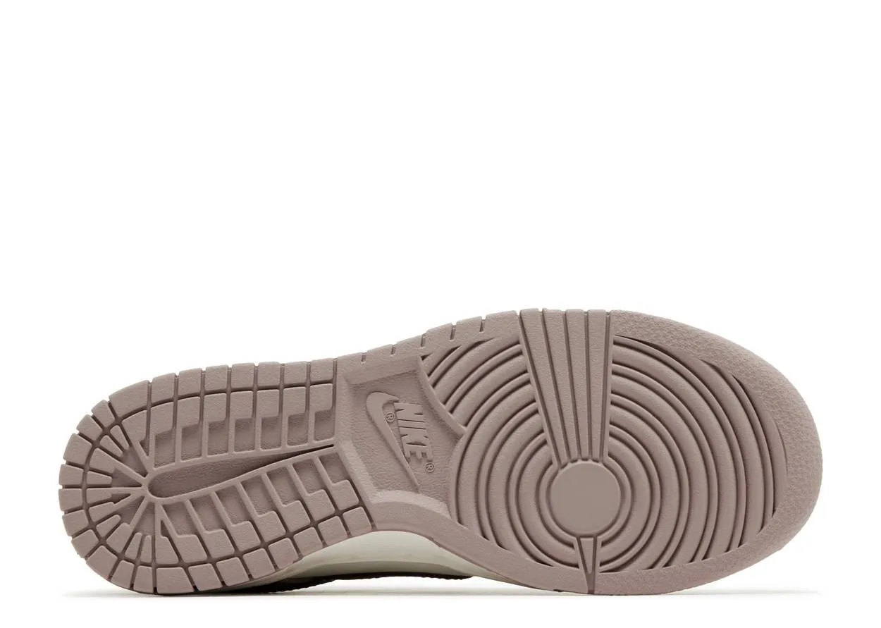 Smooth Steps Subtle Detail Nike Dunk Low Diffused Taupe