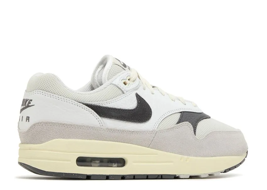 Nike Air Max 1 Light Bone Iron Grey Daily Commute