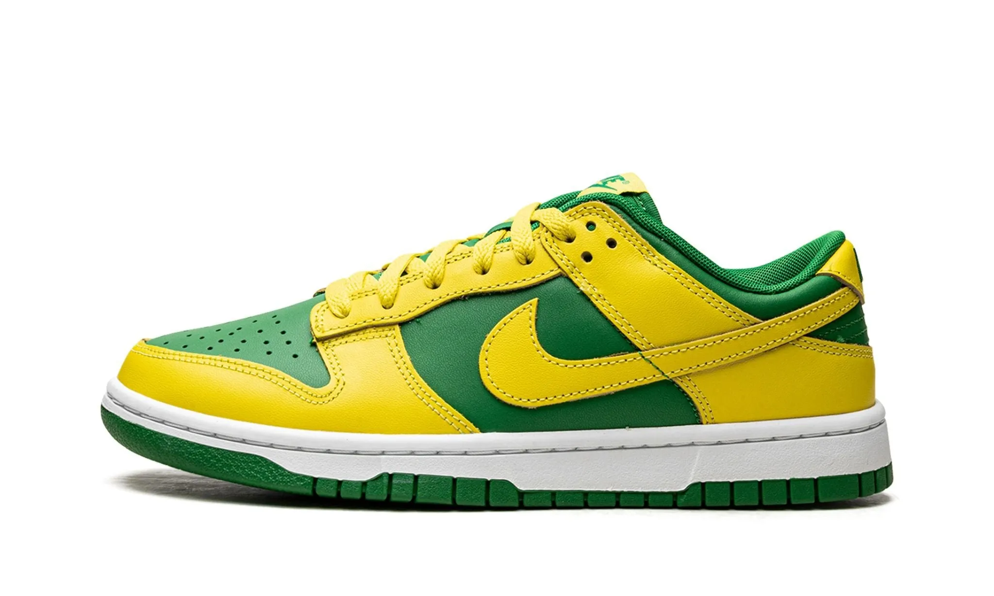 Nike Dunk Low "Reverse Brazil" Light Hike