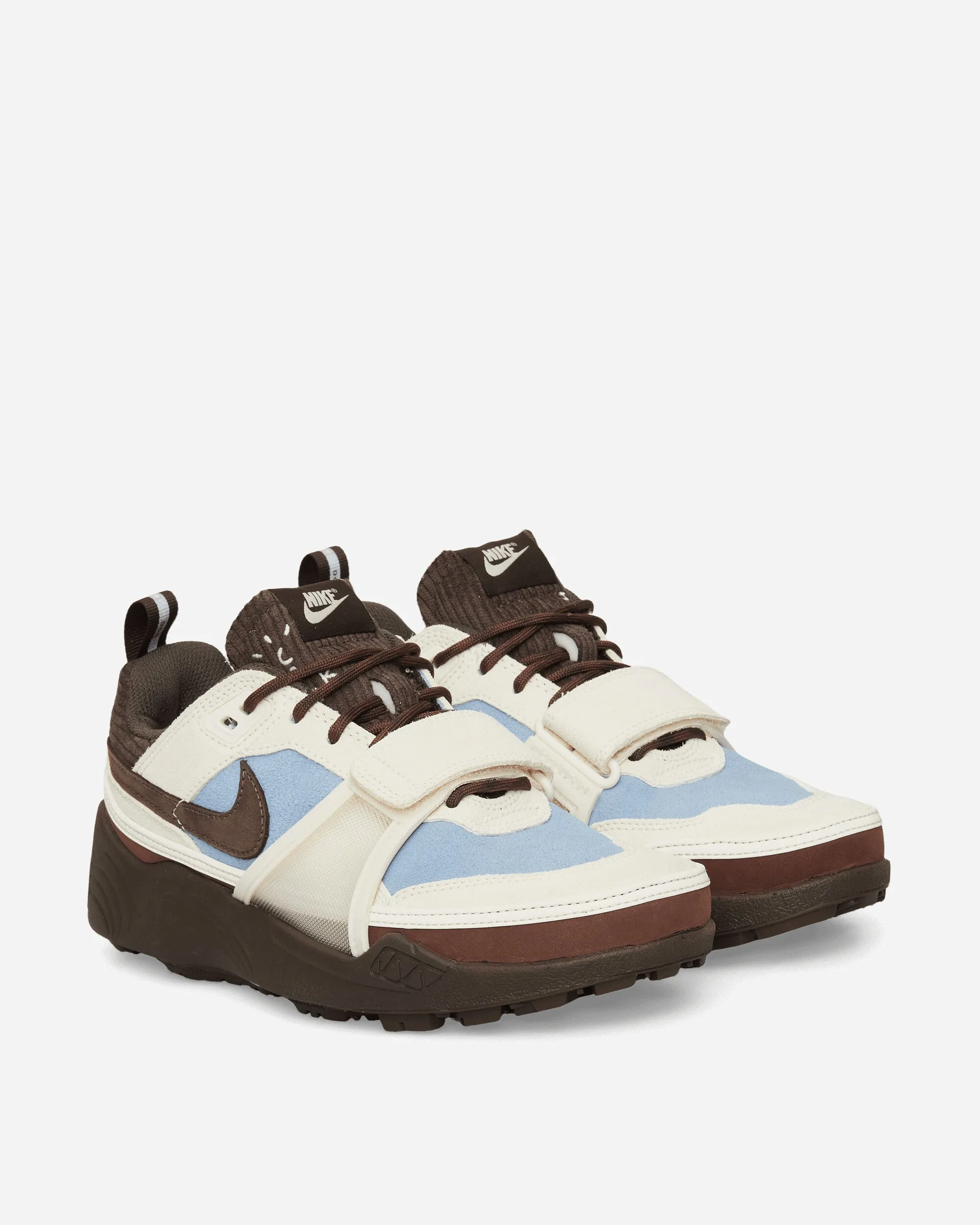 Leg Slim On Trend Travis Scott Zoom Field Jaxx Sneakers Pale Ivory / Leche Blue