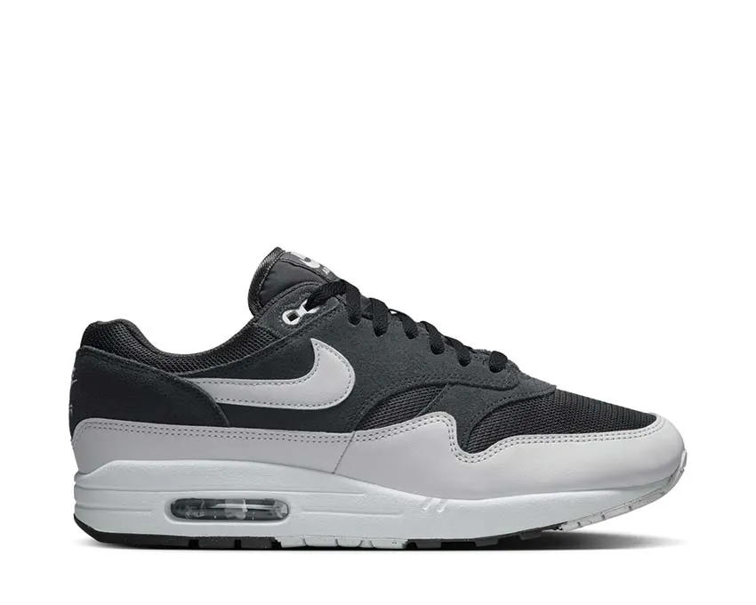 Lightweight Sole Nike Air Max 1 Essential "Off Noir"