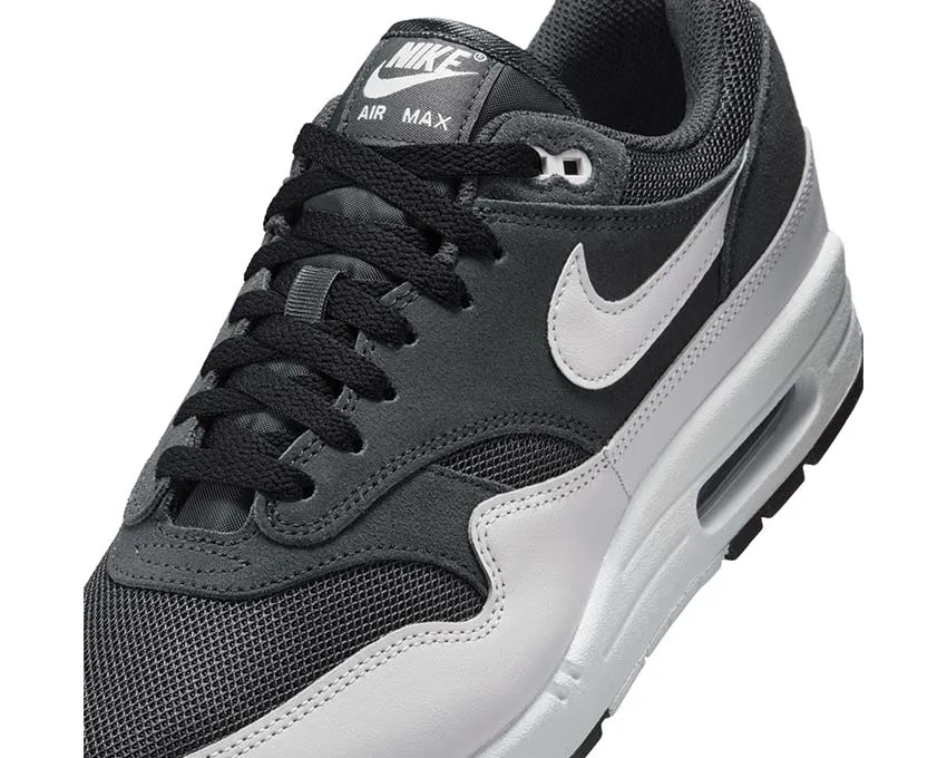 Flexible Grip Nike Air Max 1 Essential "Off Noir"