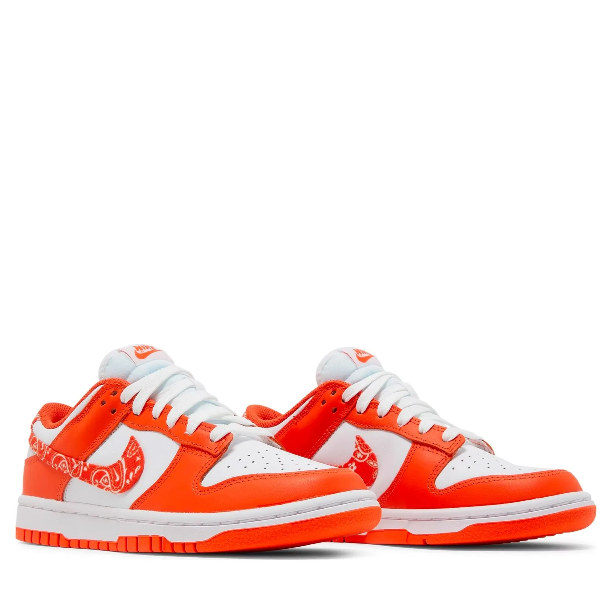 Buckle Detail Active Steps Nike Dunk Low Essential Paisley Pack Orange (W)
