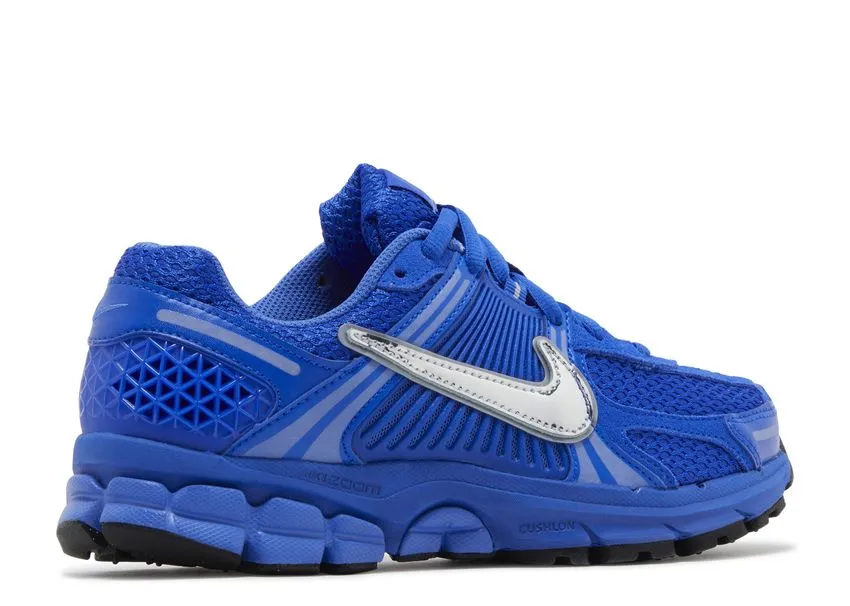 tapered - toe - feature shoes RemovableInsole Nike Zoom Vomero 5 Race Blue