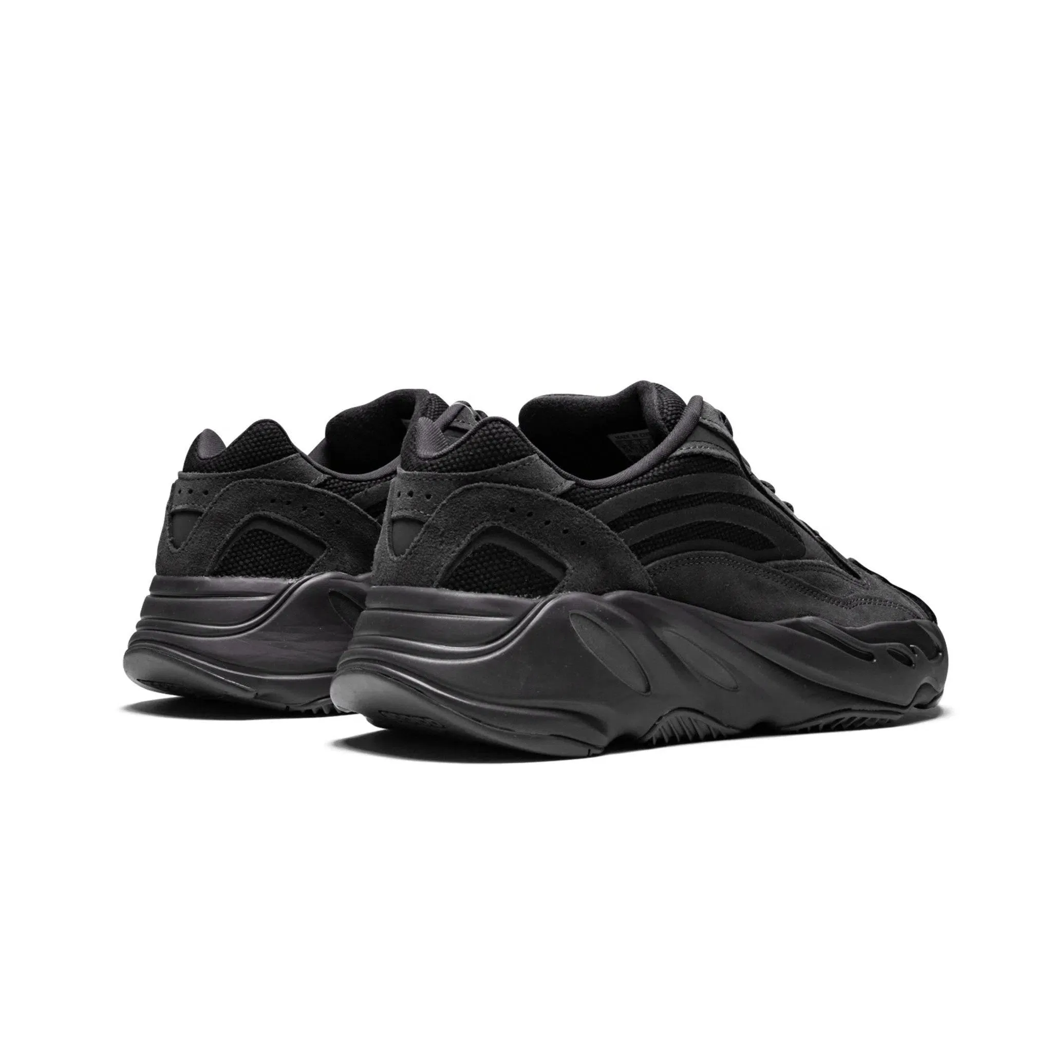 Camp Step Yeezy Boost 700 - Vanta