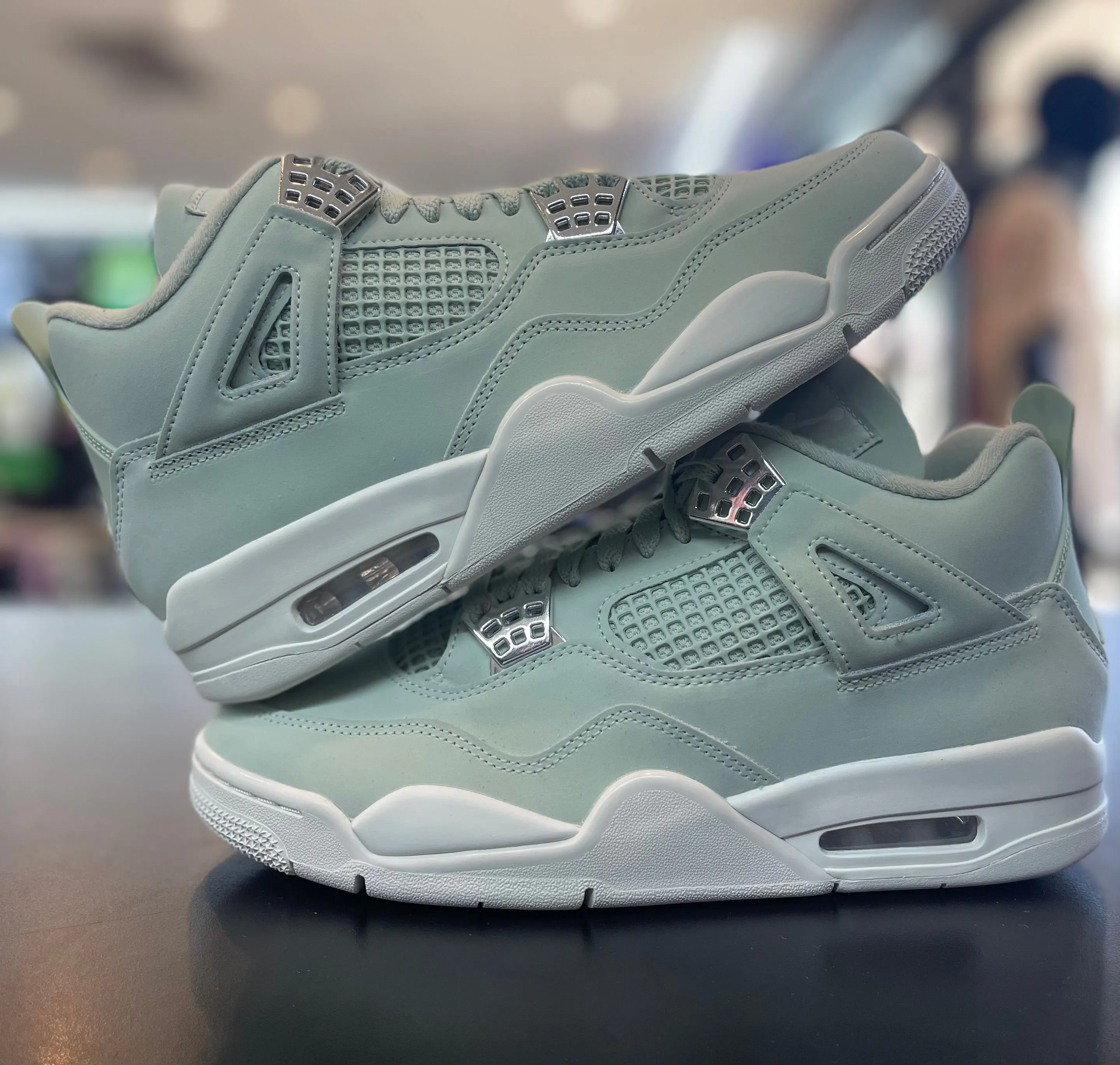 Monochrome Style Air Jordan Retro 4 ??Seafoam Sail??