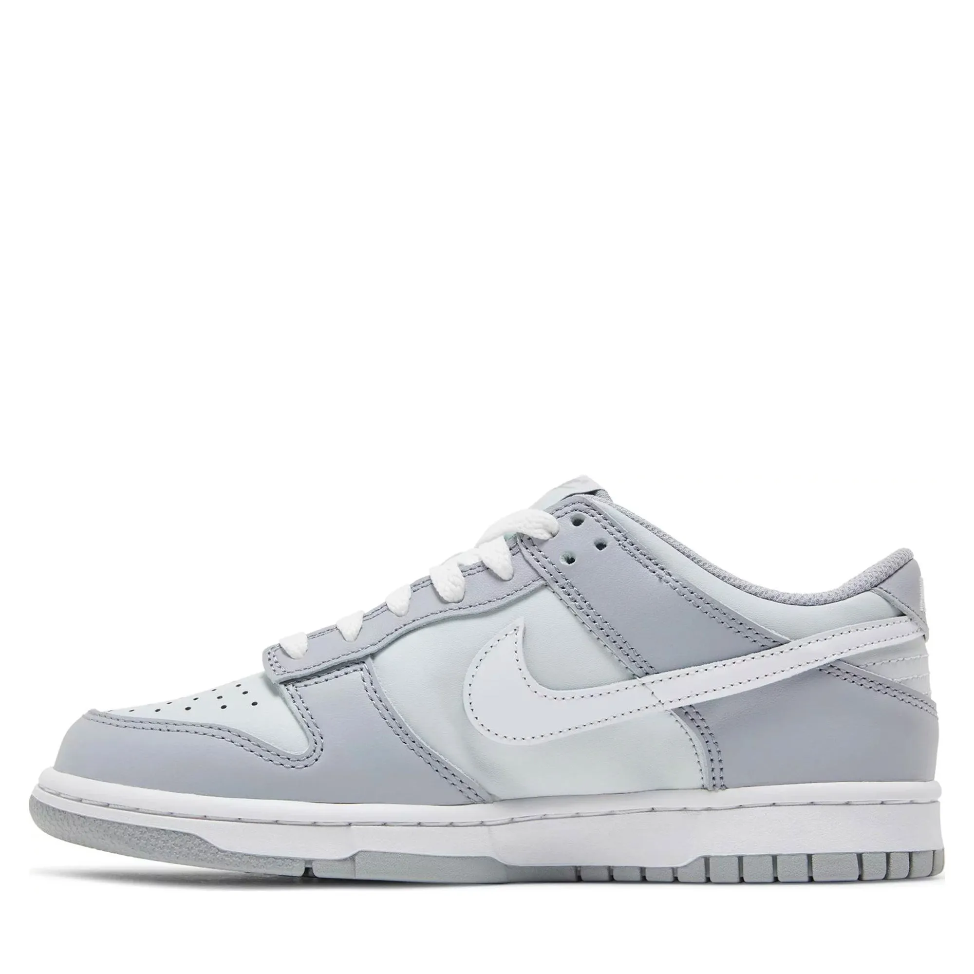 Flexible Materials Nike Dunk Low Two-Toned Grey (GS)