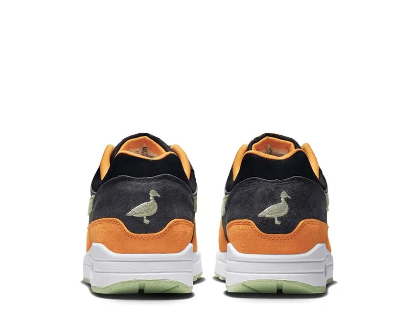 walking shoes Smooth Entry Nike Air Max 1 Prm