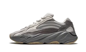 Quick Move Friend Jog Adidas Yeezy Boost 700 V2 "Tephra"