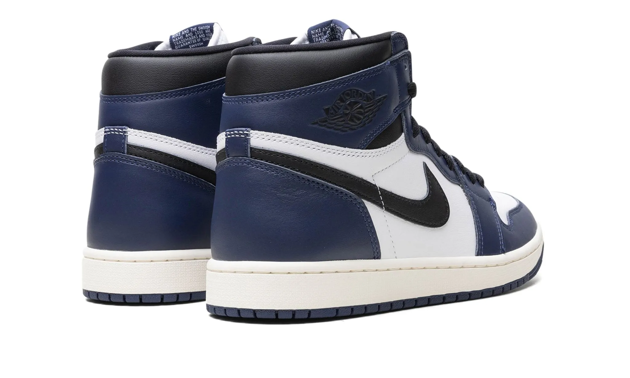 Air Jordan 1 Retro High OG 'Midnight Navy' Break Ready Breath Panel