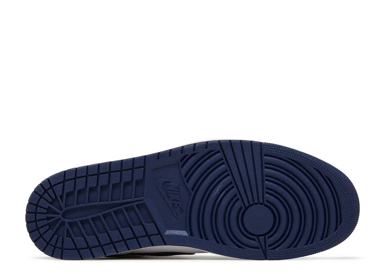 Air Jordan 1 Retro High OG Midnight Navy Padded Footbed