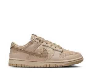 Chic Accent Pet Pace Nike Dunk Low W "Sanddrift"