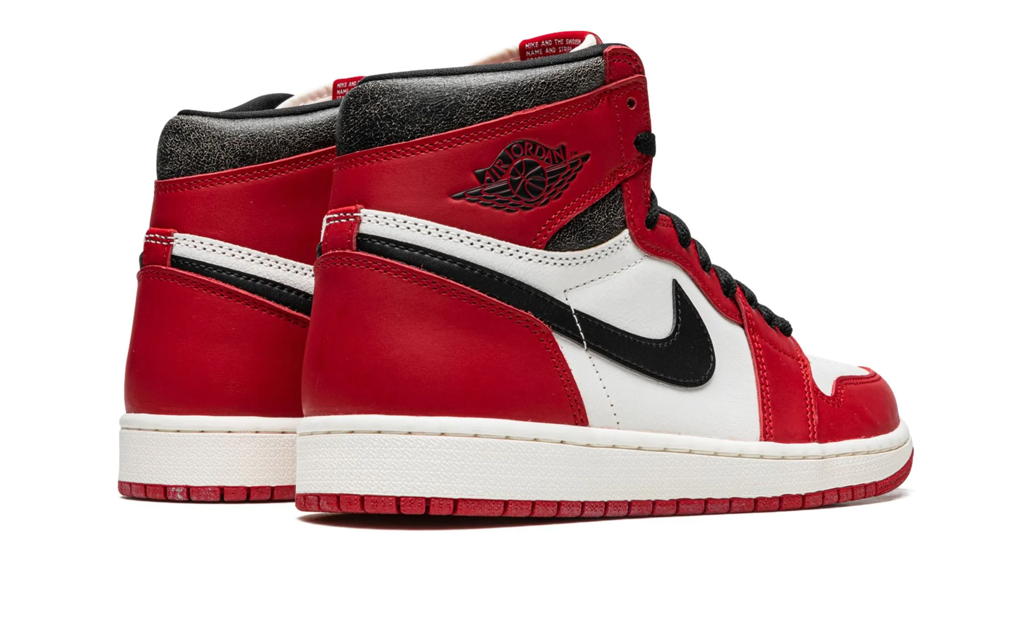 Air Jordan 1 Retro High OG Chicago Lost and Found Score Hike