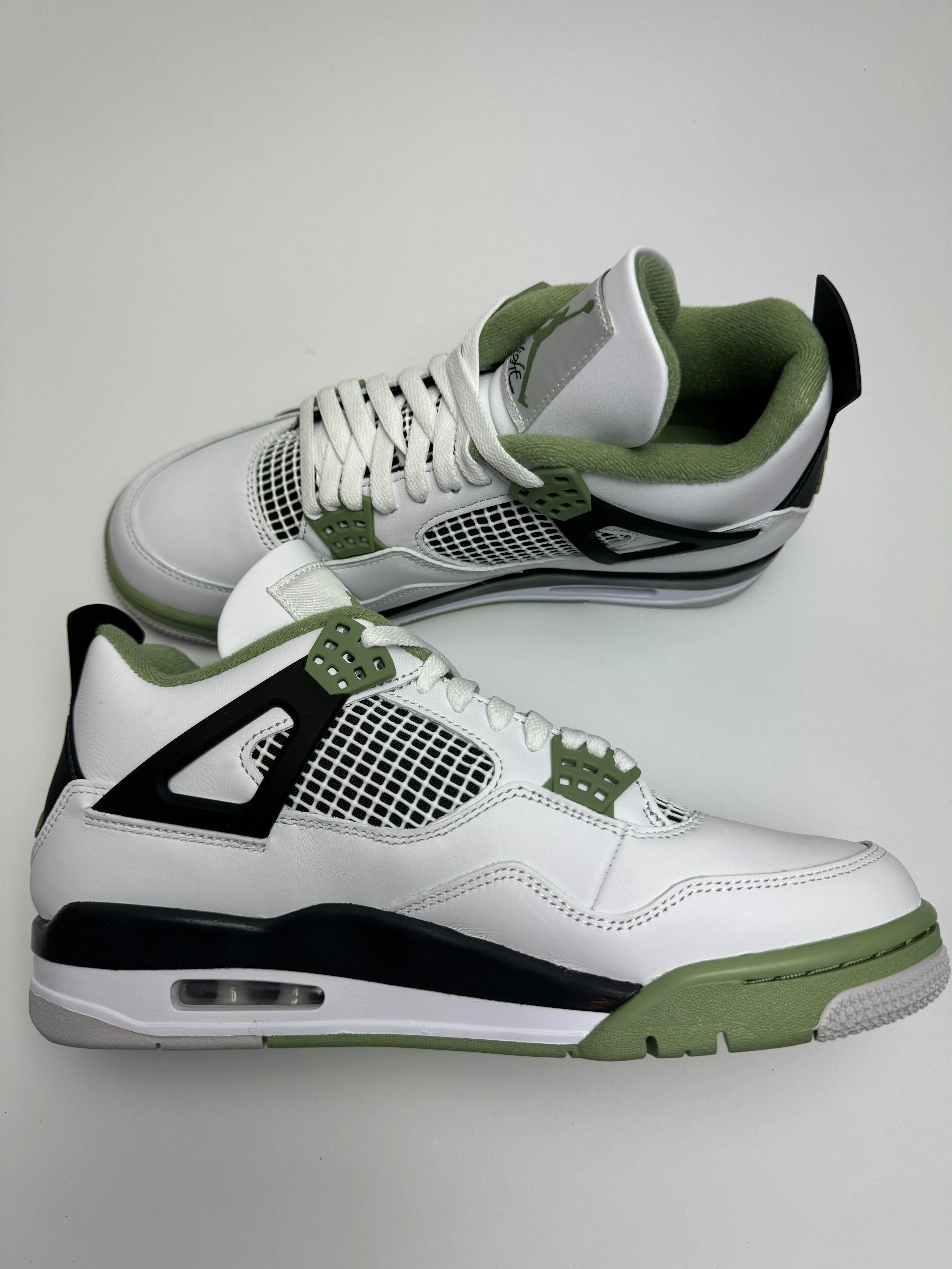 Glow Hike Herd Path Air Jordan 4 "Seafoam"