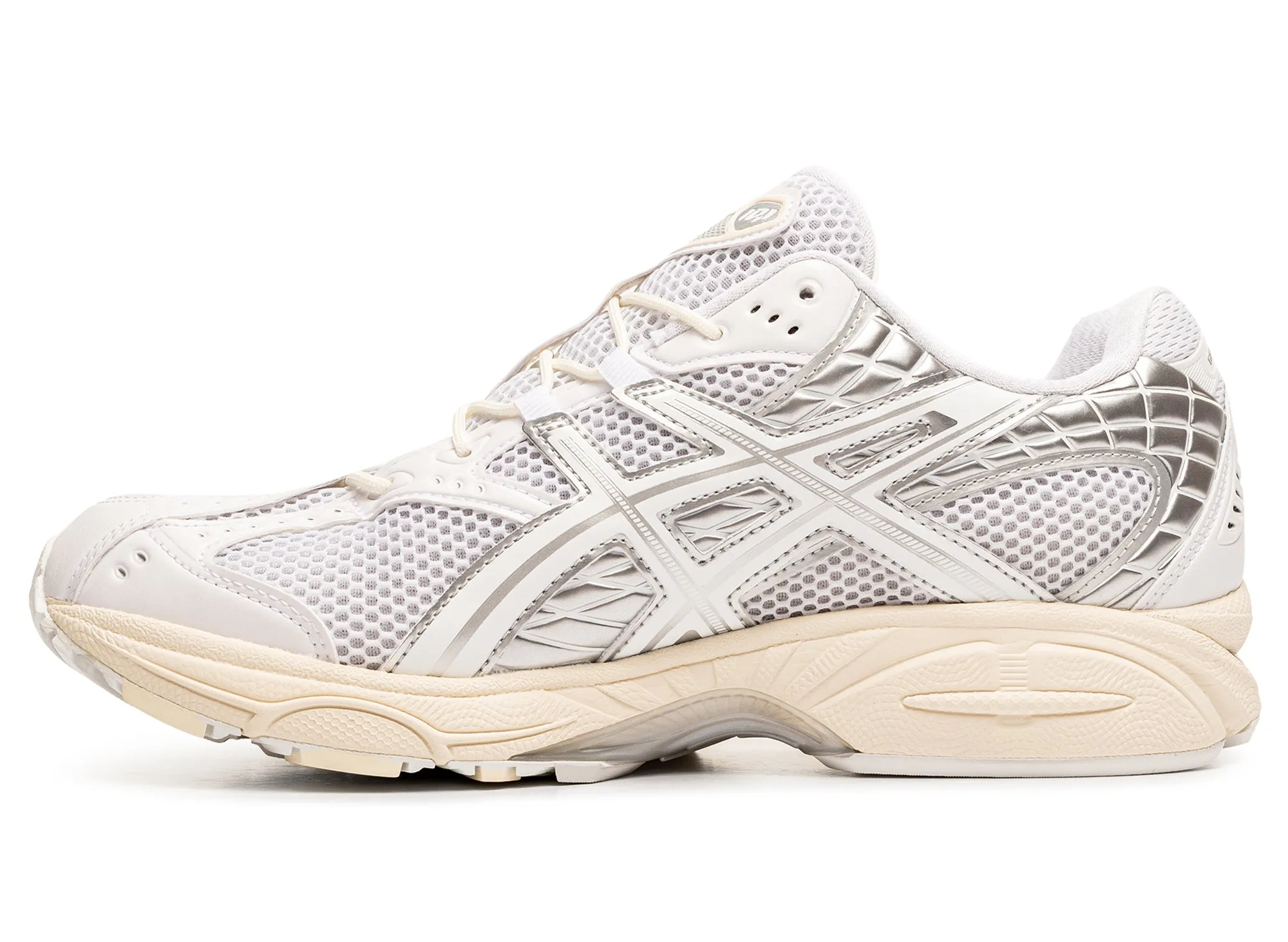 Asics Gel-Nimbus 10.1 'White / Pure Silver' Luggage Fit