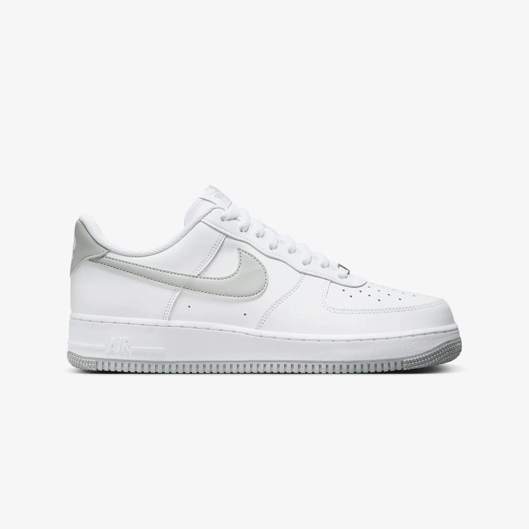 Gold Tone Breathable Material Nike | AIR FORCE 1 '07 { WHITE/LT SMOKE GREY-WHITE